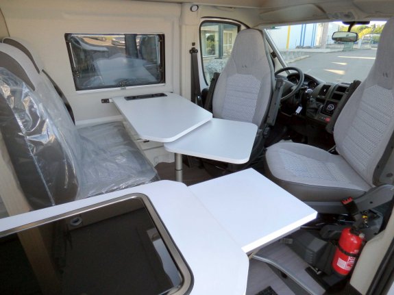 Adria Twin Plus 600 SPB - Photo 2
