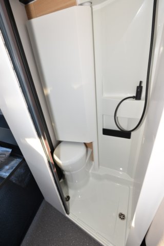 Adria Twin Sports 640 SGX 60eme Anniversaire 60E ANNIV - Photo 7