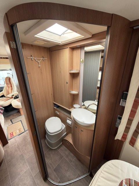 Burstner Aviano I 727 - Photo 11