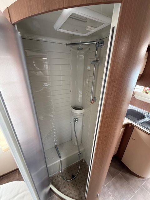 Burstner Aviano I 727 - Photo 12