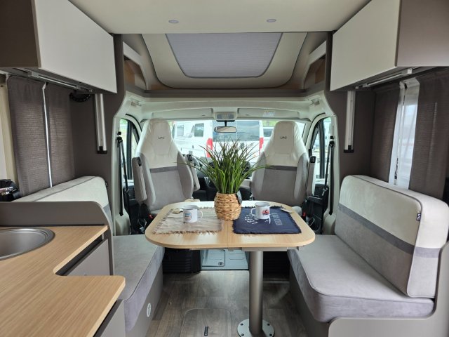 LMC Tourer T 720 - Photo 4