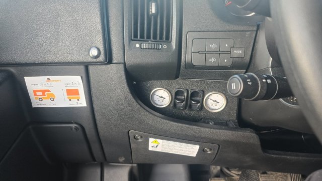 Rapido 881 F - Photo 19