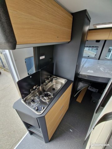 Adria Twin 600 SPB -collection 2025 - Photo 3