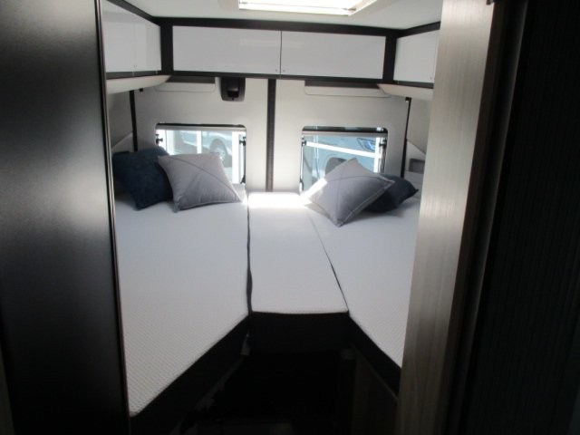 Adria Twin Plus 640 SLB - Photo 11