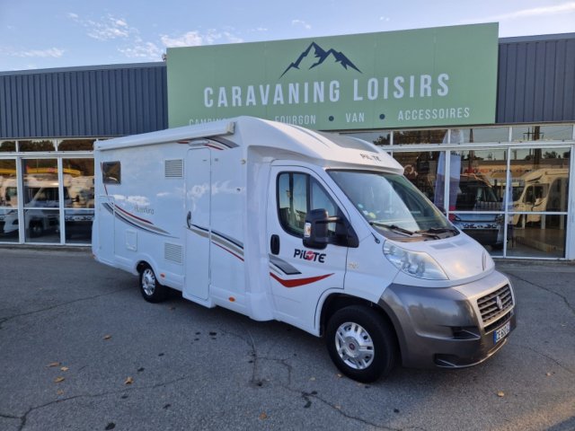 Pilote Camping-Car AVENTURA 680 LGA - Photo 21