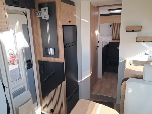 Bavaria Initial I740FGJ Nomade i 740 fgj - Photo 5