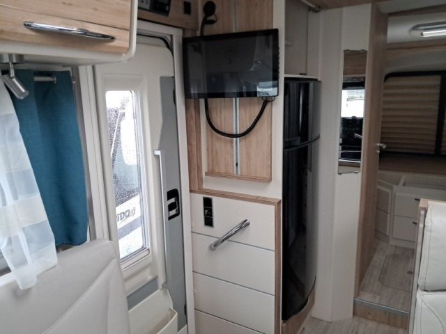 Bavaria Initial I741C Class i 741 c - Photo 10