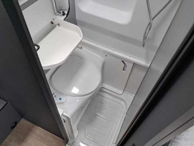 Bavaria K630J Nomade k 630 j - Photo 8