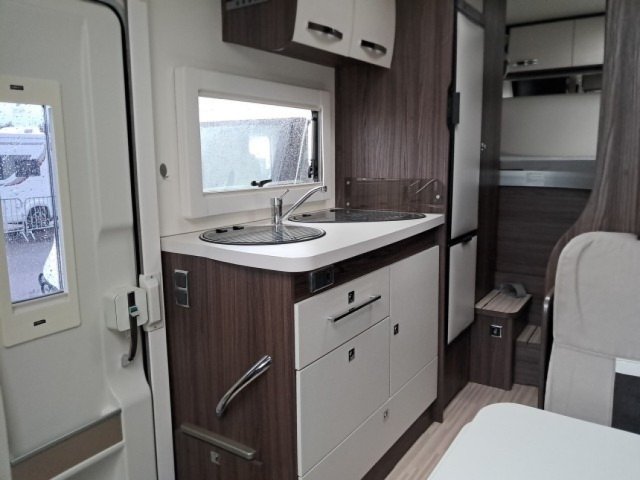 Benimar Tessoro 440 Up - Photo 4