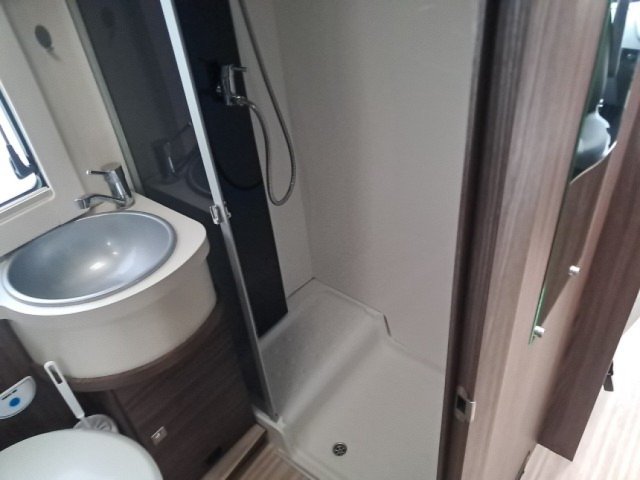 Benimar Tessoro 440 Up - Photo 8