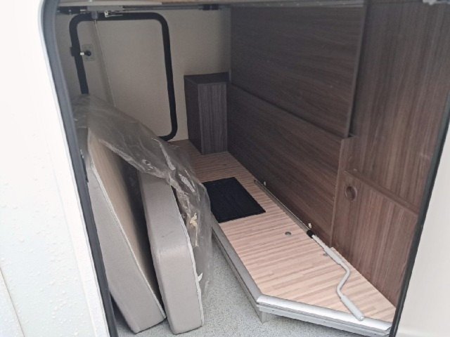 Benimar Tessoro 440 Up - Photo 9