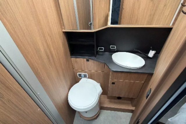 Challenger 318 Cosy Edition - Photo 7