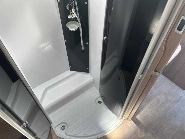 Chausson Camping-car 718 xlb - Photo 8