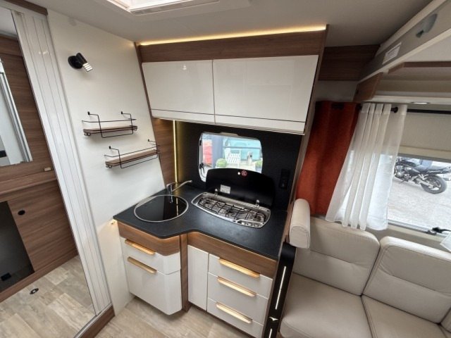 Pilote P 696 D Evidence - Photo 7