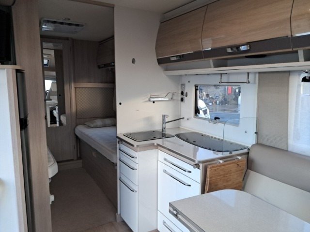 Rapido 665 F alde - Photo 4