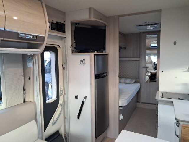 Rapido 665 F alde - Photo 5