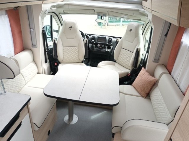 Rapido 666 F - Photo 5