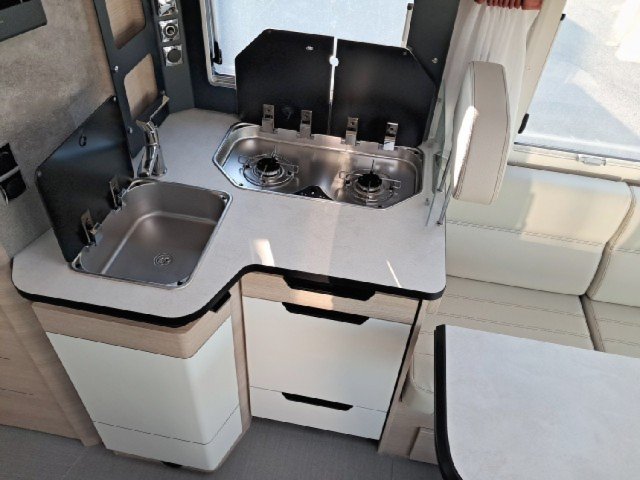 Rapido 8086 DF - Photo 6