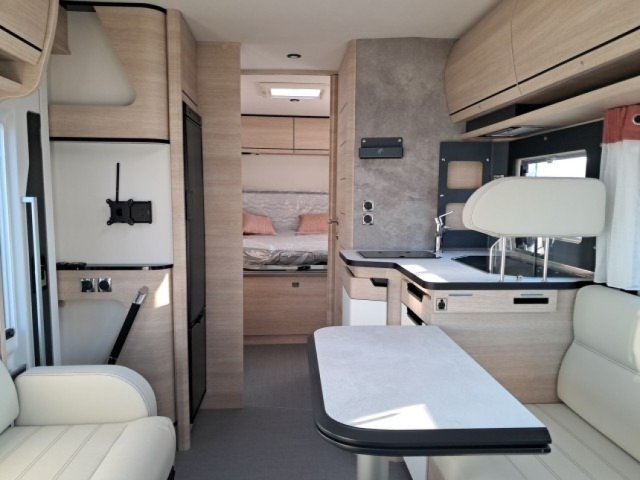 Rapido 8086 DF - Photo 4