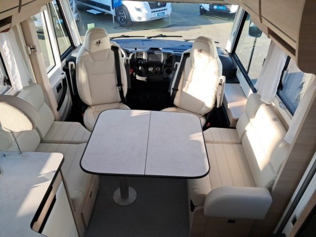 Rapido 8086 DF - Photo 5