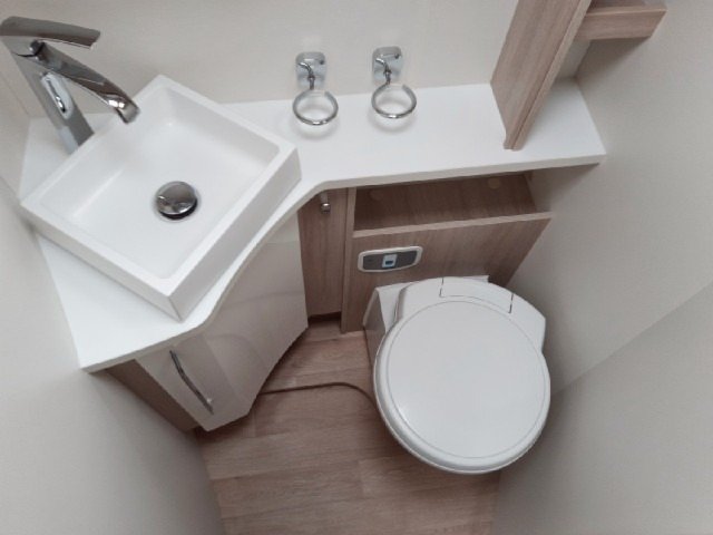 Rapido 8096 DF Premium Edition - Photo 5