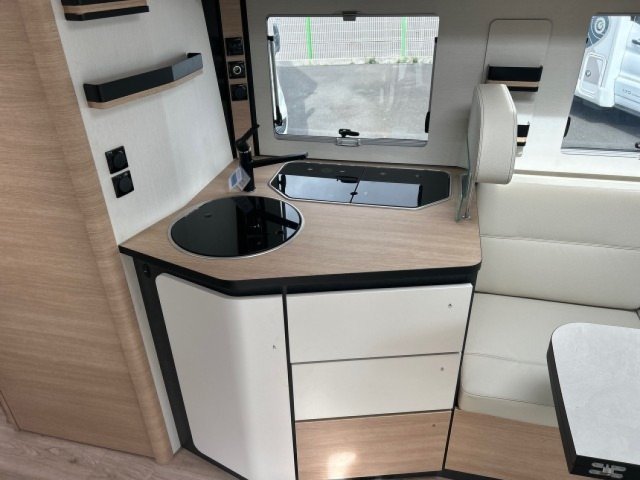 Rapido 896 F - Photo 6