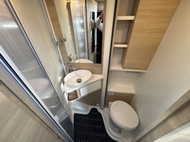 Rapido C55i c 55 i 65 ans - Photo 6