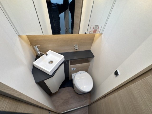 Rapido C86 c 86 i 65 ans - Photo 10