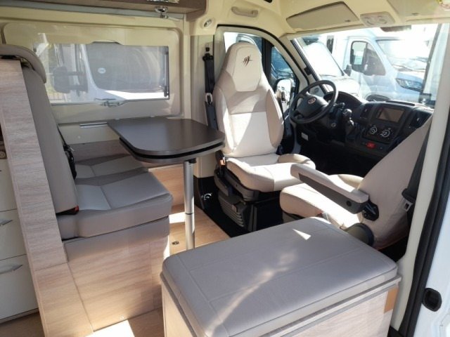 Rapido Van V62 - Photo 4