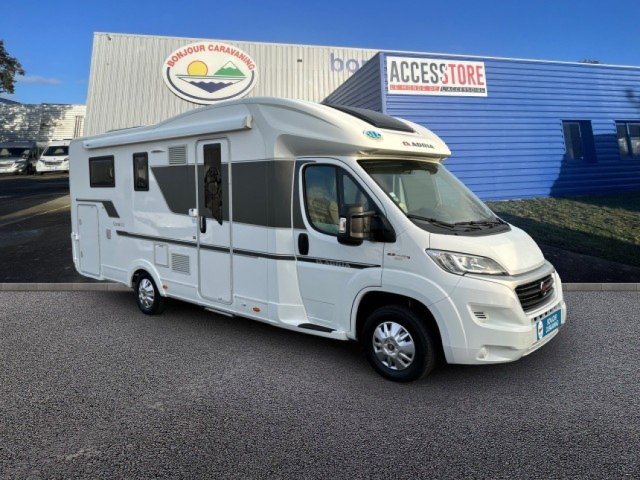 Adria Coral Plus 670 SL Occasion