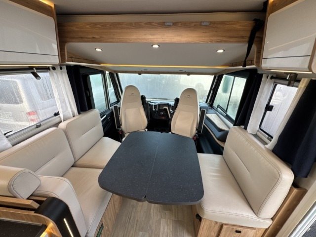 Bavaria Initial I720FC Nomade i 720 fc - Photo 4