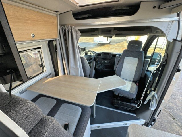 Font Vendome Master Van XS - Photo 4