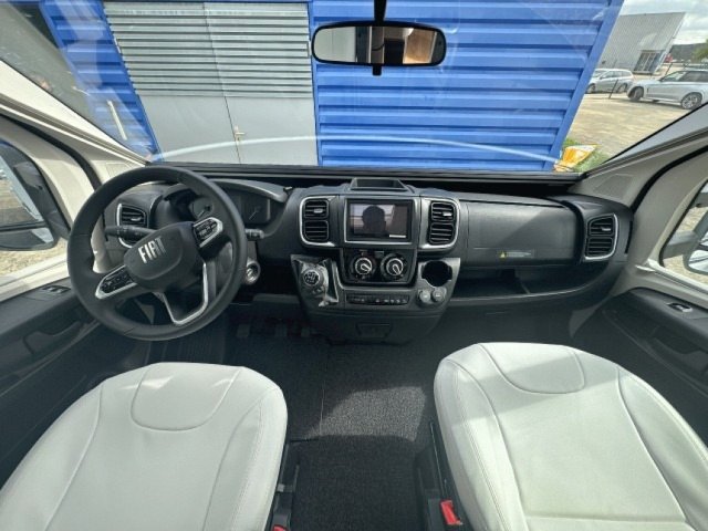 Pilote P 650 C Expression - Photo 3