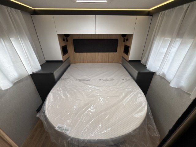 Pilote P 720 FC Evidence - Photo 6