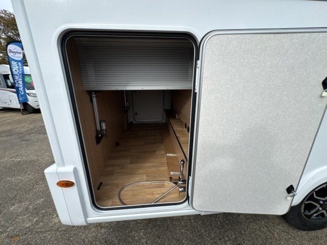 Pilote P 720 FC Evidence - Photo 9