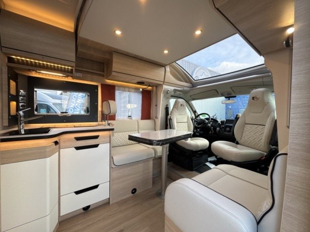 Rapido 696 F 696f 65 ans - Photo 5