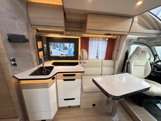 Rapido 696 F 696f 65 ans - Photo 6