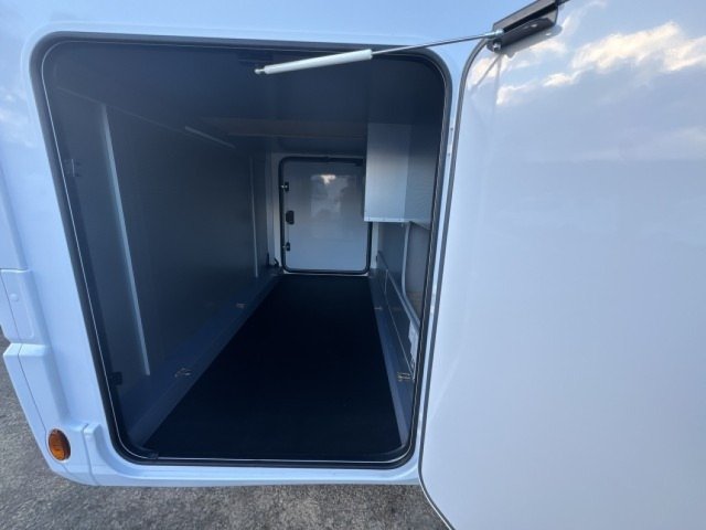 Rapido 8066 DF - Photo 14