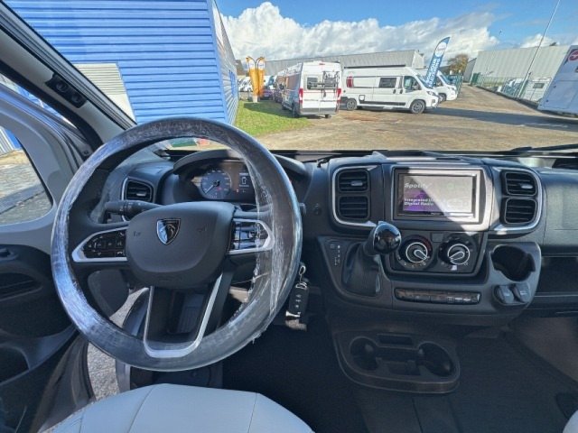 Rapido Van V55 v 55 - Photo 3