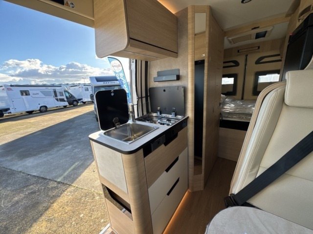 Rapido Van V55 v 55 - Photo 5