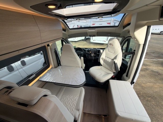 Rapido Van V62 v 62 65 ans - Photo 4