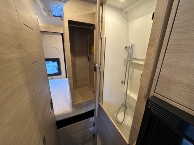 Rapido Van V65 XL v 65 - Photo 8