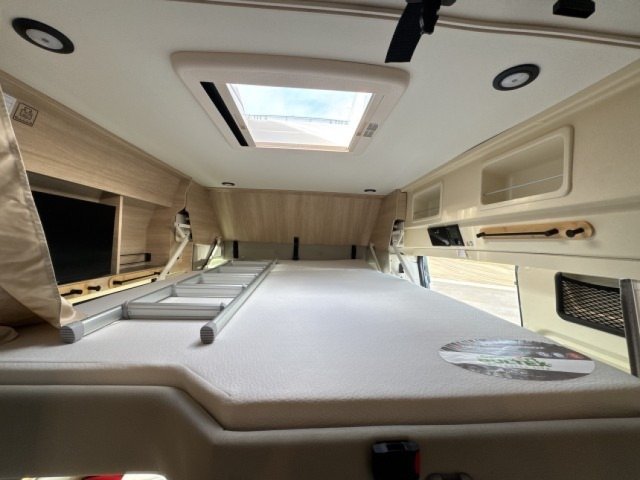 Rapido Van V65 XL v 65 - Photo 5