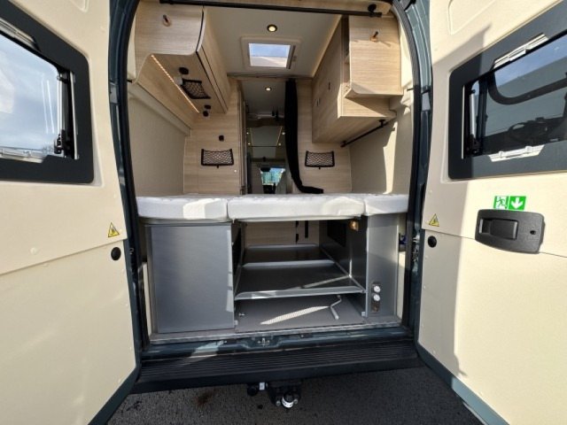 Rapido Van V65 XL v 65 - Photo 7