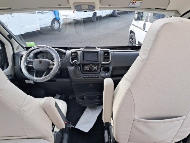 Rapido Van V68 v 68 - Photo 4