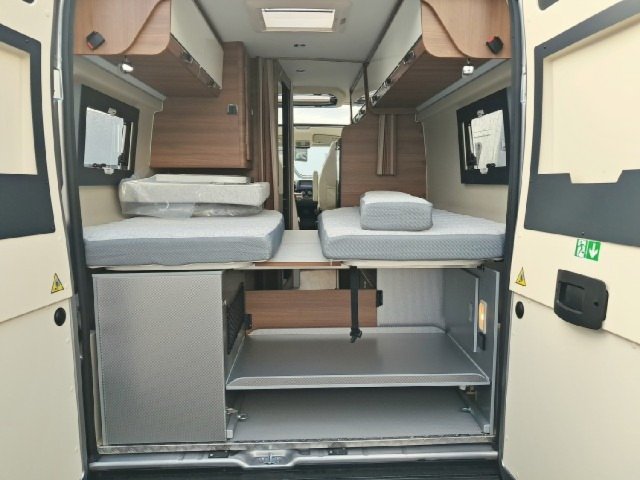 Rapido Van V68 v 68 - Photo 11