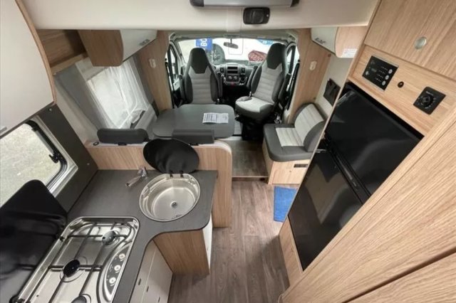 Sunlight T 68 Adventure Edition - Photo 3