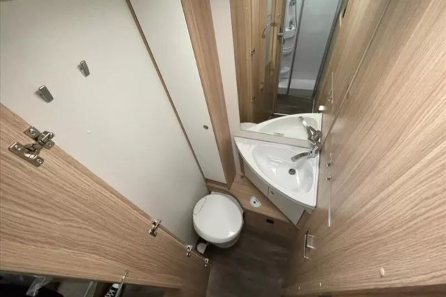 Sunlight T 68 Adventure Edition - Photo 7