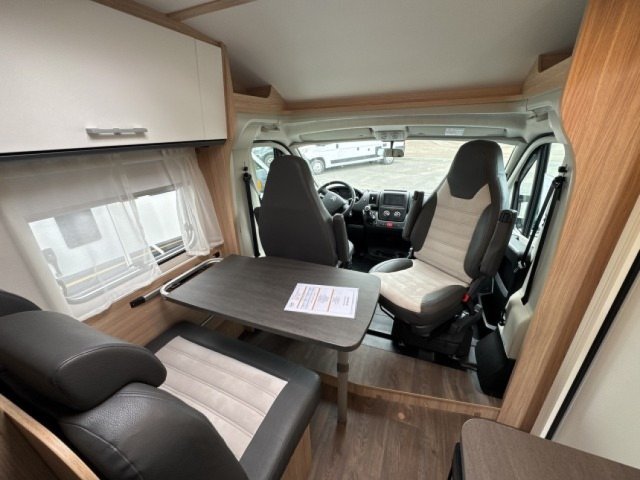 Sunlight V 69 Adventure Edition v69 - Photo 4