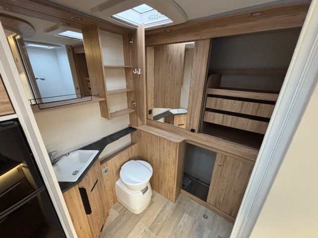 Bavaria Tren-D T696D Style 696d - Photo 13